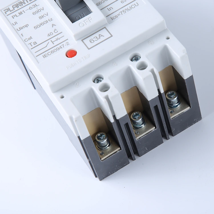 AC Molded Case Power Breaker